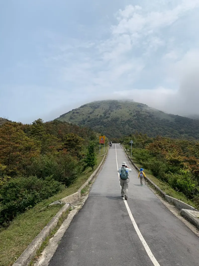 湘潭制造企业生产数据采集方案对比:MES系统与车间看板集成实践